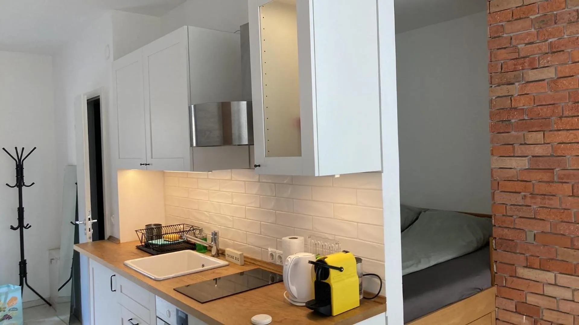 Trendy Apartment In The Heart Of The City With Balcony Budapest Ungheria