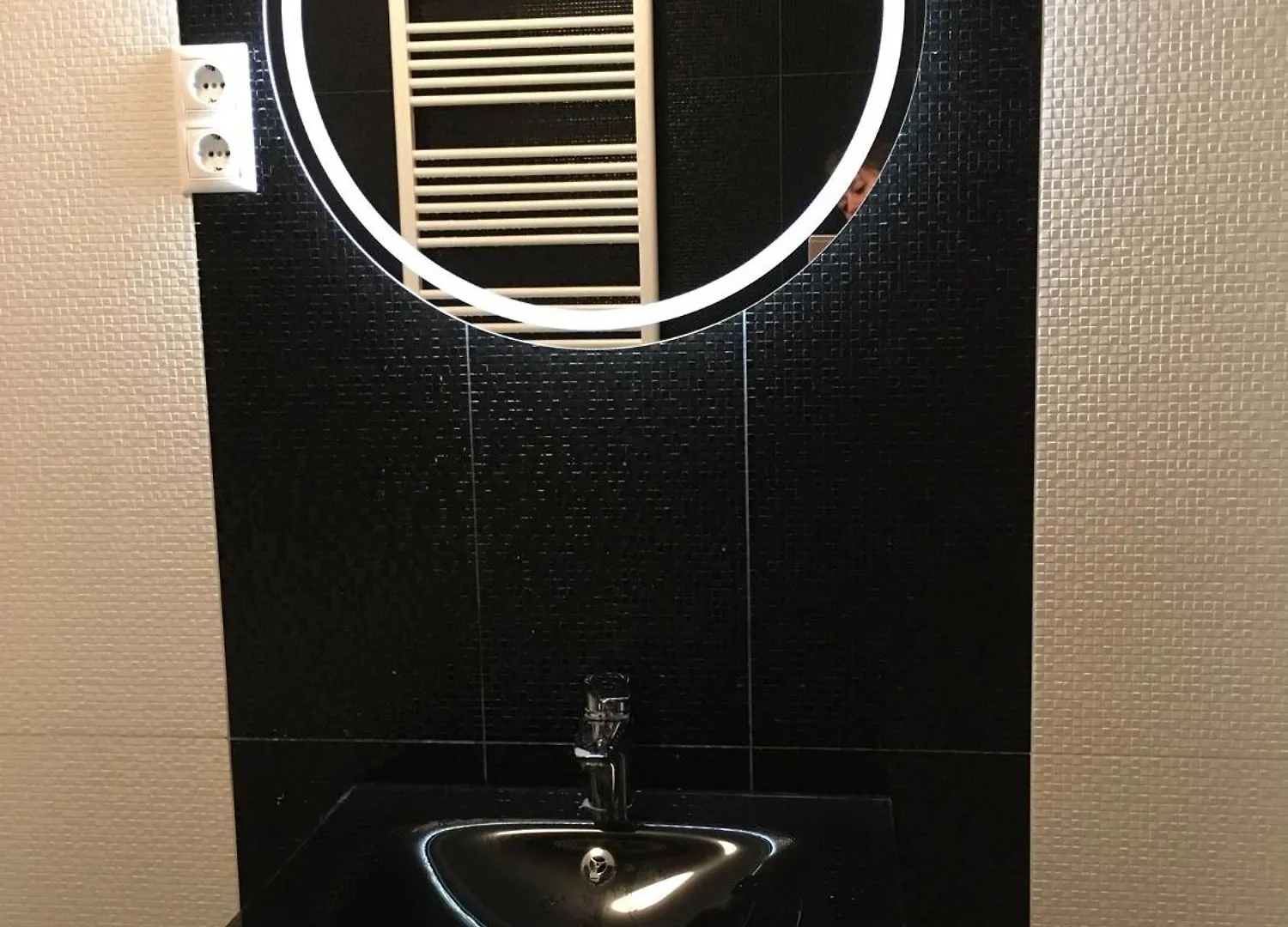 בודפשט Trendy Apartment In The Heart Of The City With Balcony הונגריה